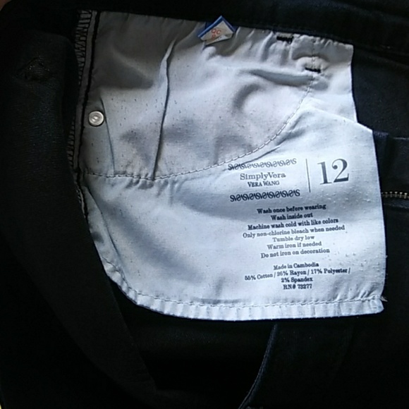 Jeans - Picture 3 of 3